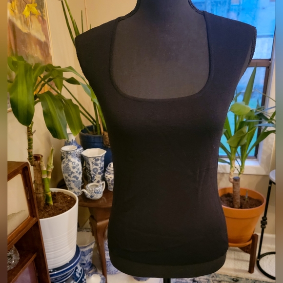 The Limited Black Cap Sleeve Shell M - Picture 1 of 4